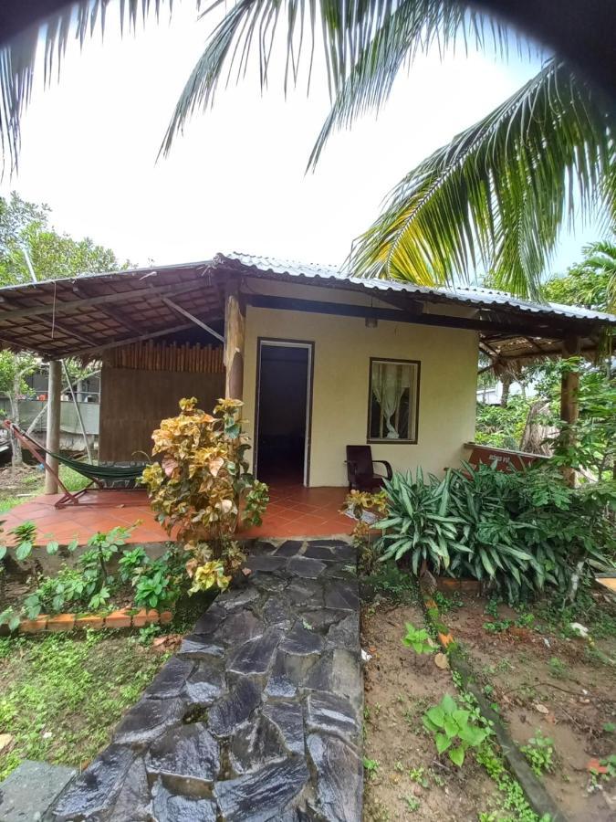 Ngoc Phuong Homestay Vĩnh Long Exterior photo